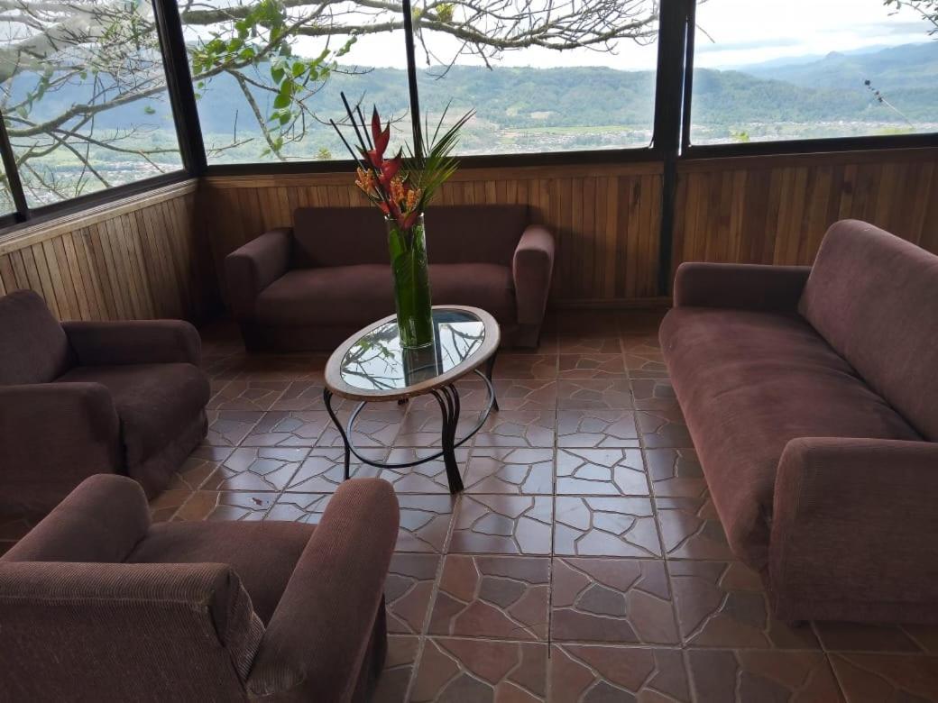 Hotel Green Mountain Turrialba Buitenkant foto